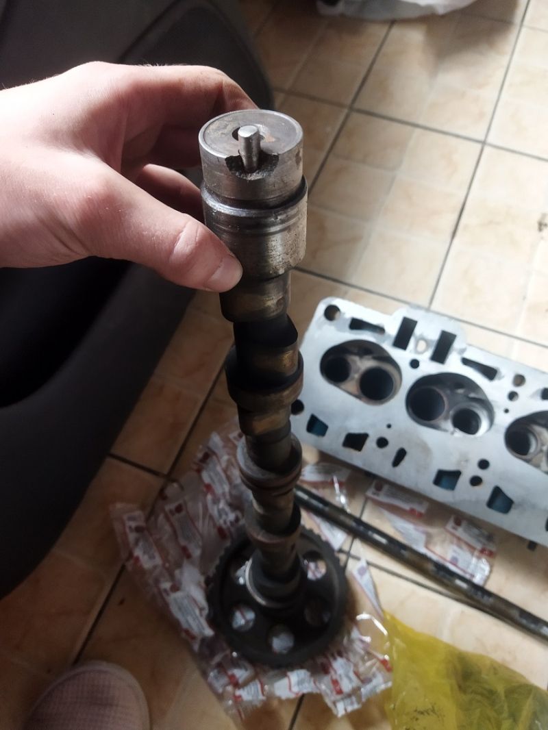 распределительный вал на Деу Ланос 1.4 