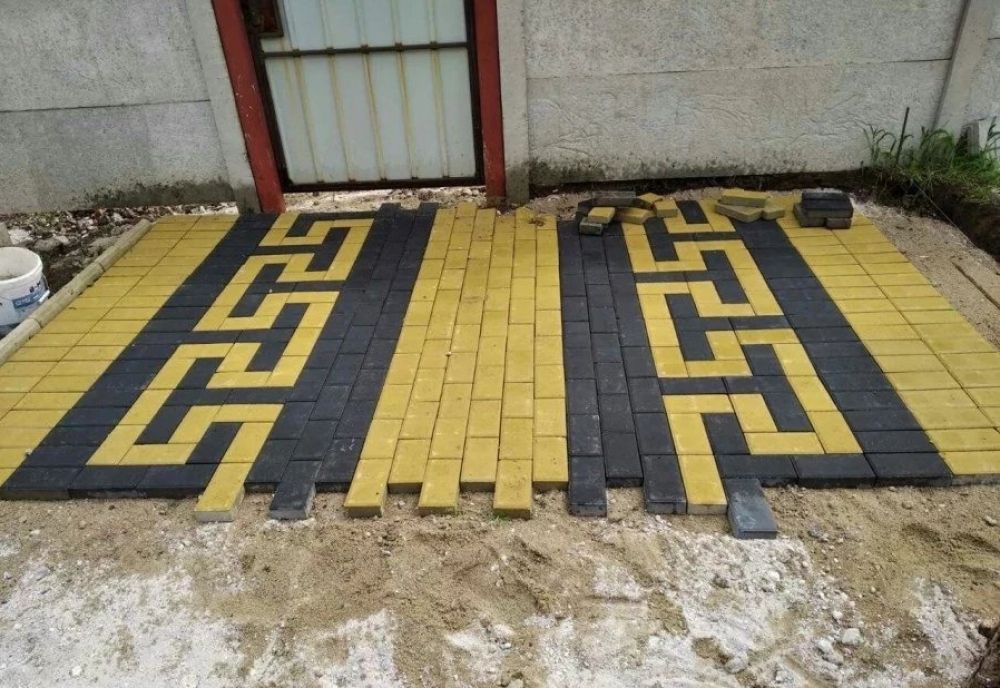 Укладка тротуарной плитки в Донецке, ДНР, Макеевка