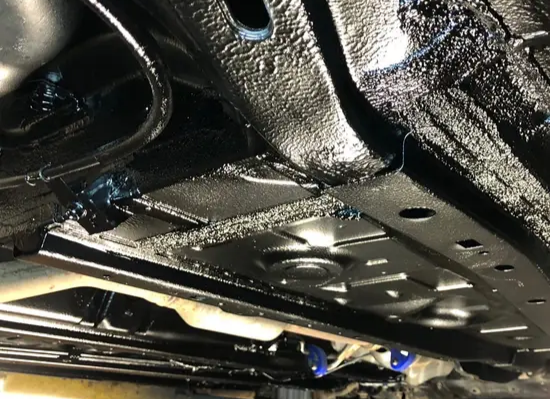 Защитим кузов автомобиля от коррозии навсегда в ДНР с помощью антикоррозийной обработки под ключ от 25 000 р. C гарантией 3 года