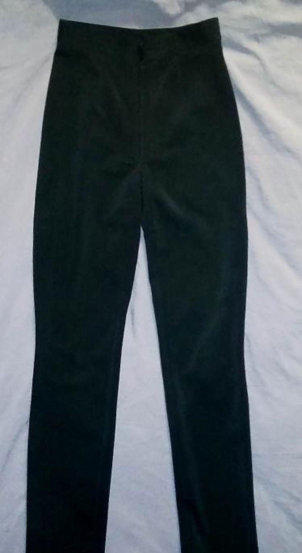 Брюки б/у , состояние хорошее
