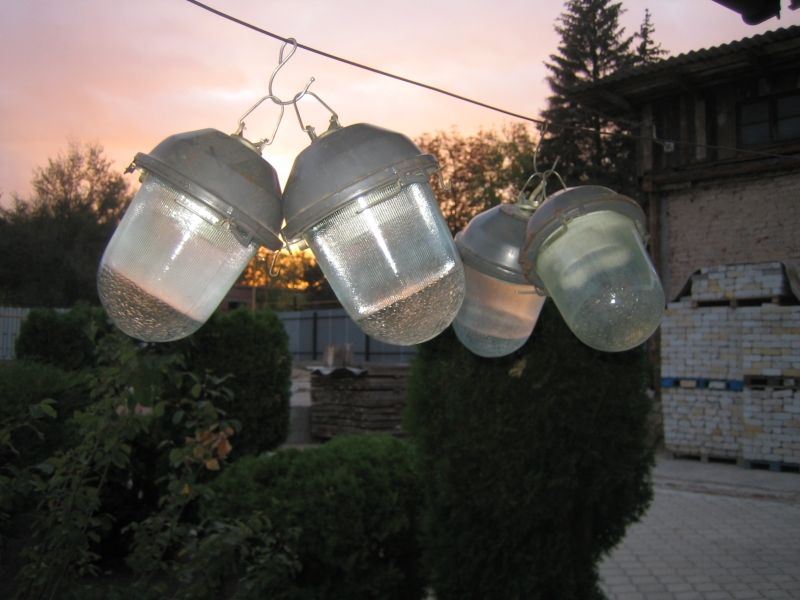 Светильник НСП-02 подвесной влагозащищенный