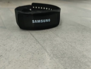 Оригинальные Samsung gear fit SM-R350 (Фитнес часы)