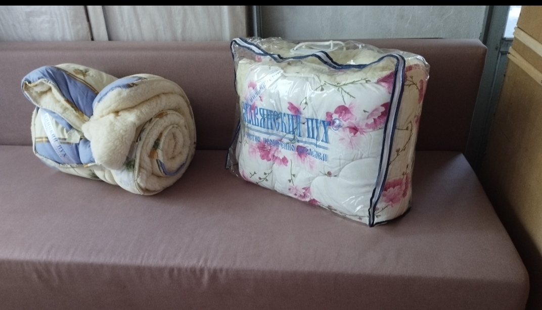 В продаже Одеяло Славянский пух 2ед.