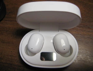 Продам беспроводные наушники Redmi AirDots Pro 3