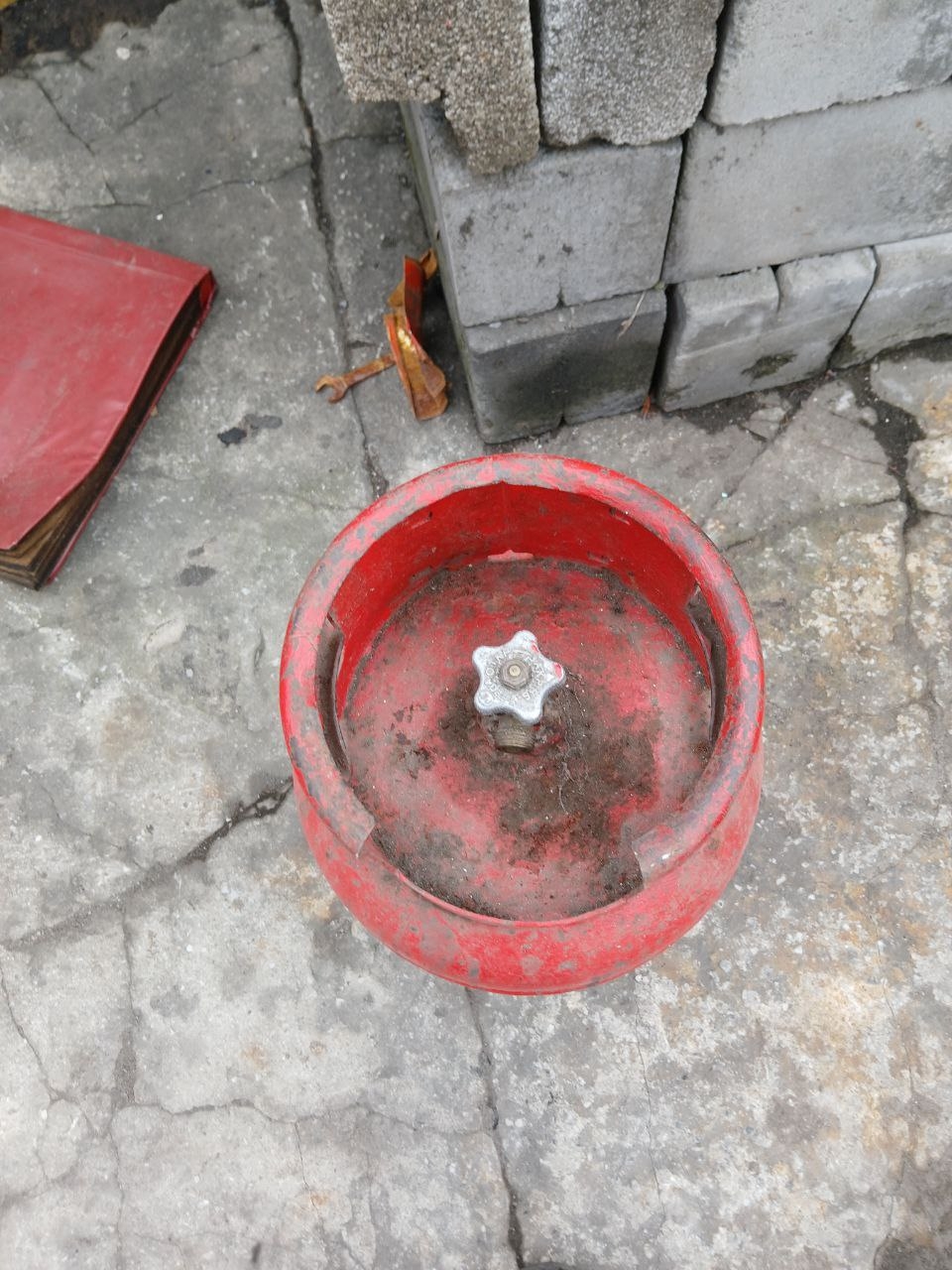 Баллон газовый 27 л б/у полностью заправленный