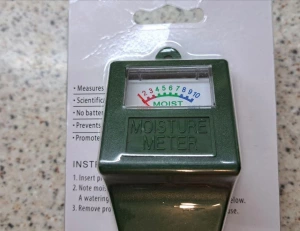 Измеритель влажности почвы