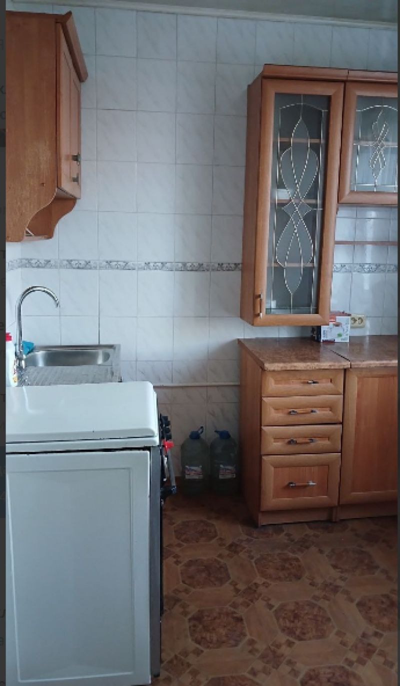 Крупногабаритная 1-ком. квартира 38 м2   в Буденовском р-не, ул. Полоцкая