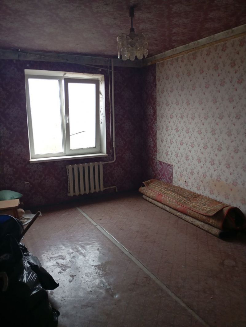 2-х ком. квартира в центре. ул. Артема  Детский мир.