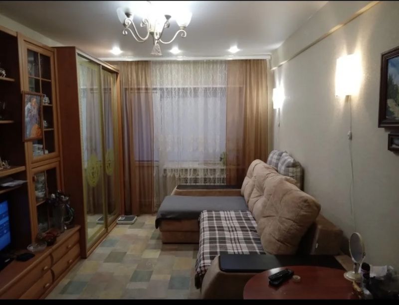 2-х ком. квартира в Ворошиловском р-не, б. Шевченко (Крытый рынок)