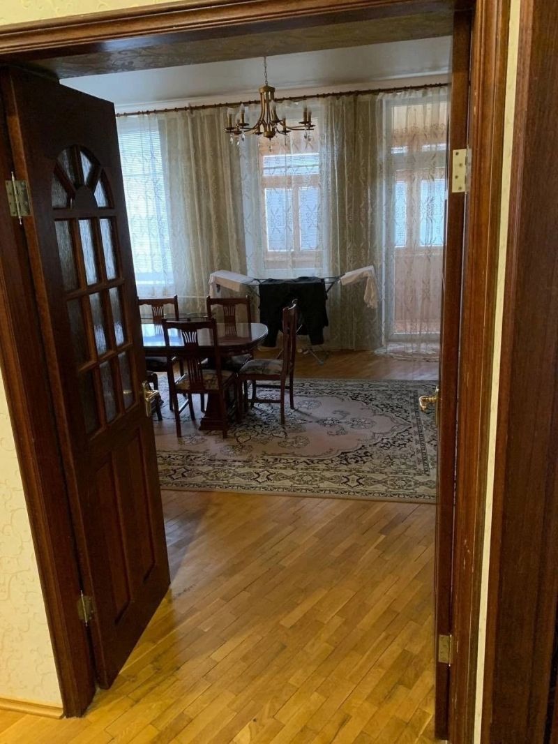 Крупногабаритная 3-х ком. квартира 105 м2 в Ворошиловском р-не ул. 50 летия СССР