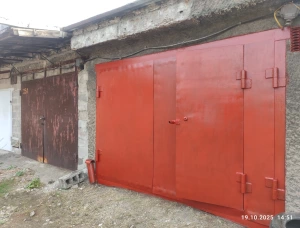 Продам гараж в Калининском районе в гаражном кооперативе "Надежда"