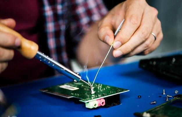 Произвожу ремонт электроники